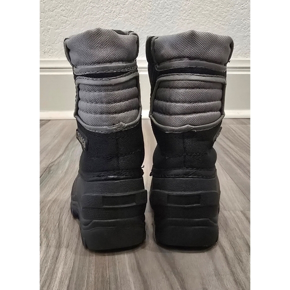 ITASCA Snow Stomper Youth Snow Boots - Size 7 - Perfect for  display picture 1